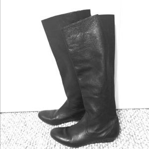 Antonio Melani black leather boots size 7